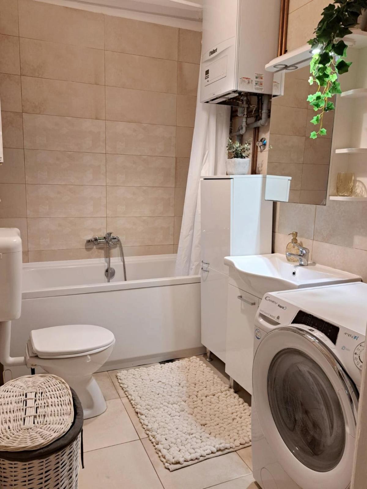 Beautiful Apartment In Center Of Zagreb Buitenkant foto